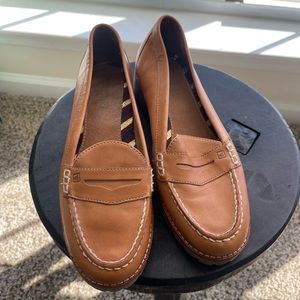 Women’s loafers
